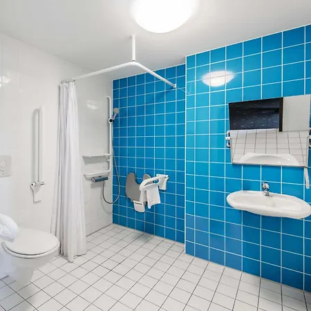 Augsburg-sued מלון 3*